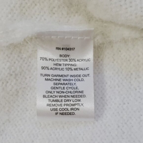 Derek Heart Juniors' Fuzzy Sequin Snowflake Mini Skirt - Picture 11 of 11